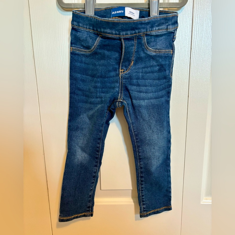 Skinny jeans.